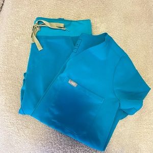 BRAND NEW TEAL FIGS SCRUB SET